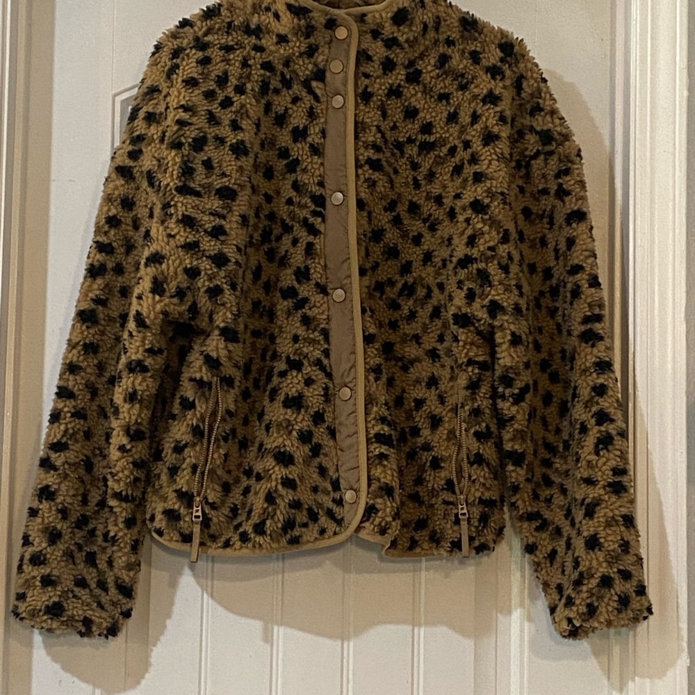 Fabletics Tahoe Teddy Jacket - Cheetah